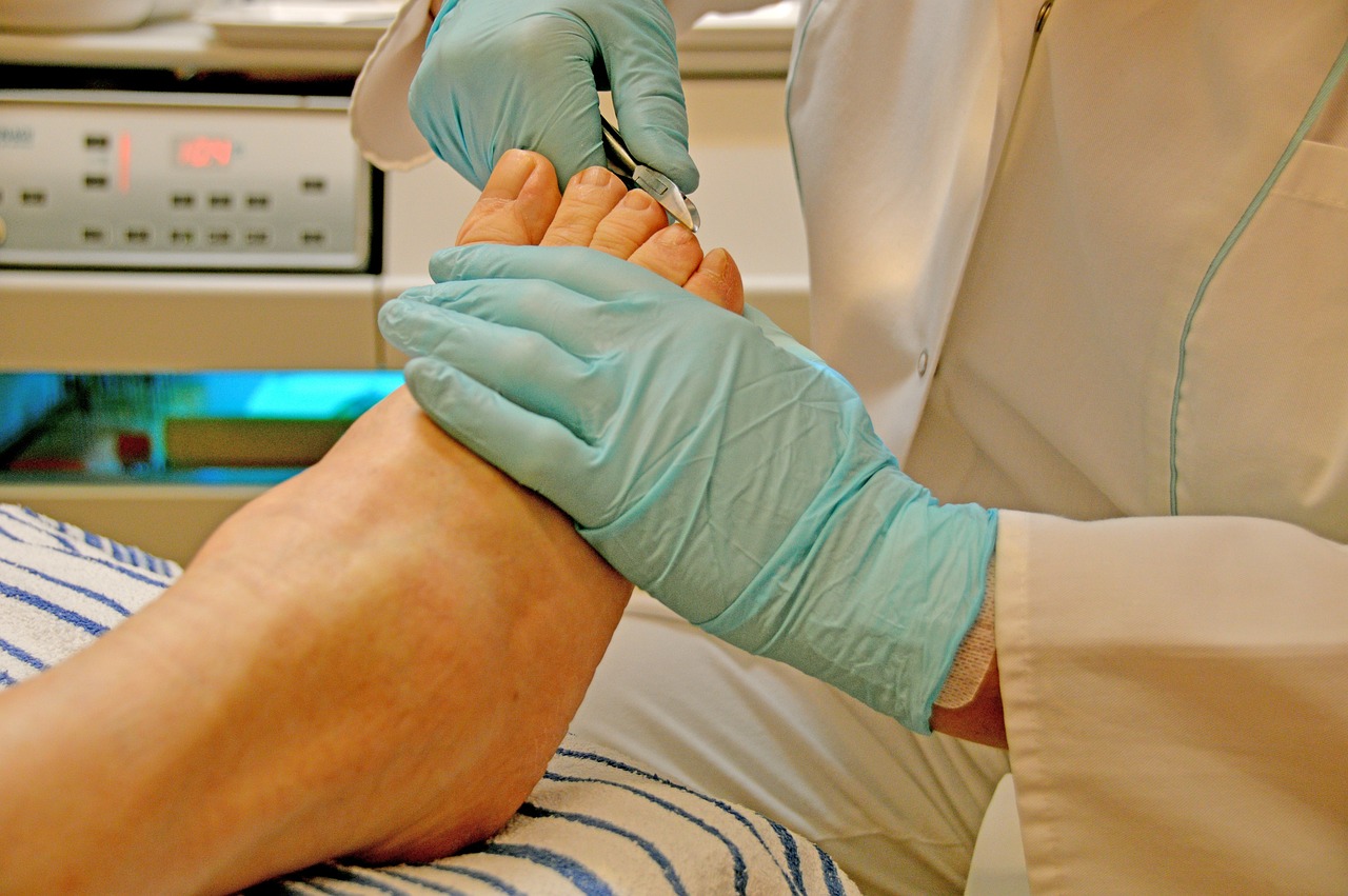 Spa Pediküründe Topuk Çatlaklarına Son Verme Yöntemleri 