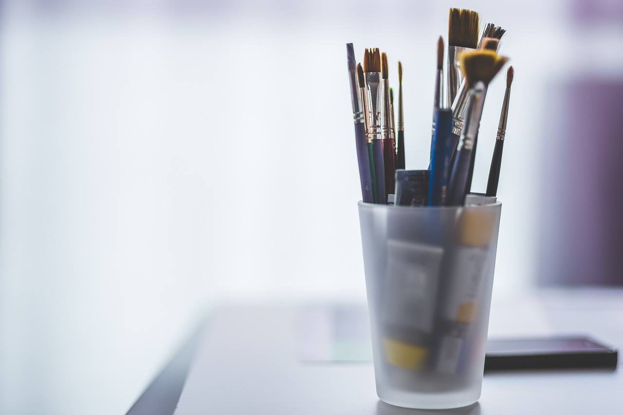 Rüyada bir sanat galerisinde sergi açmak